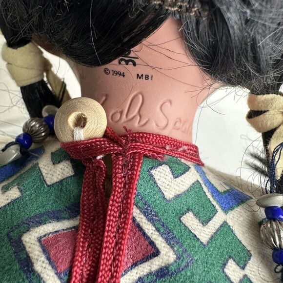 Danbury Mint Native American Indian Doll Spring Blossom by FayZah Spanos Pottery - Picture 10 of 14